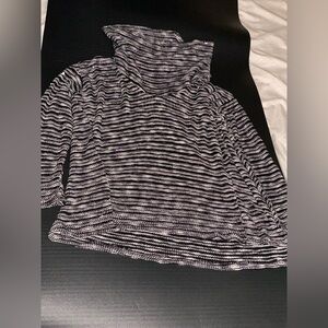 Splendid long sleeve top